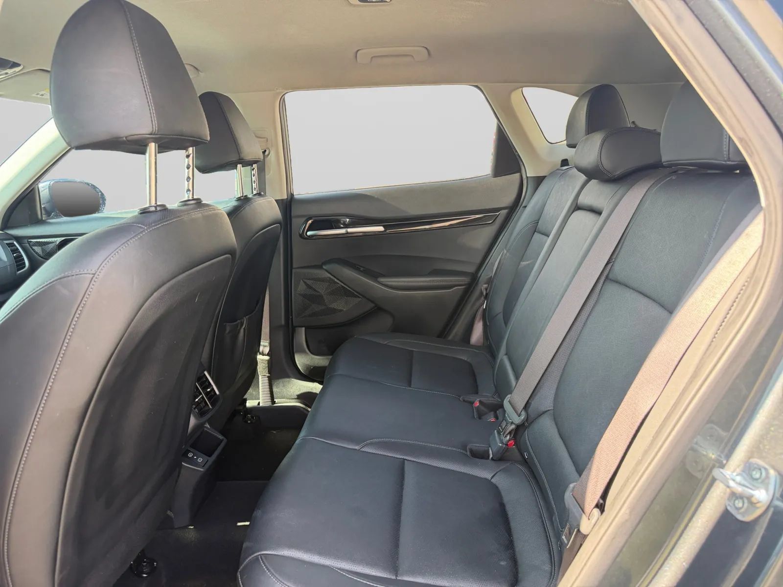 Used 2024 Kia Seltos EX FWD image 26