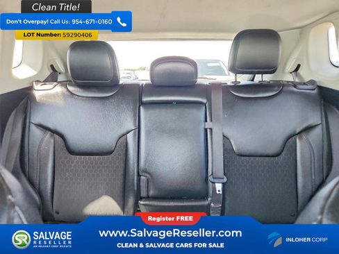 Used 2020 Jeep Compass Latitude FWD image 13