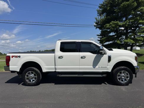 Used 2020 Ford F350 Lariat w/ Lariat Ultimate Package AWD/4WD image 7