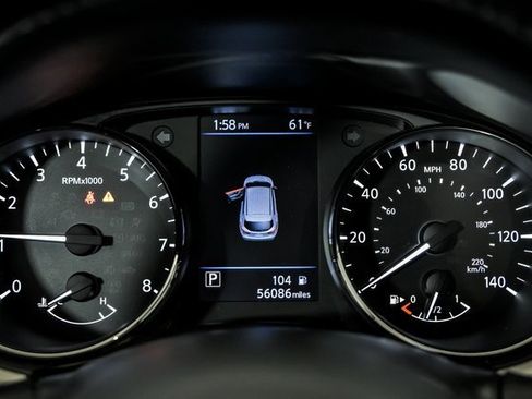 Used 2019 Nissan Rogue Sport SL w/ Premium Package image 17