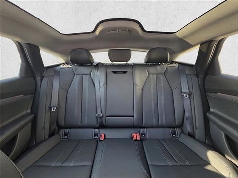 New 2025 Audi A6 e-tron Premium Plus image 15