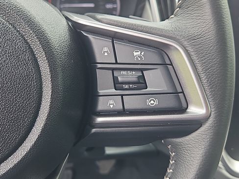 Certified 2025 Subaru Outback Premium AWD/4WD image 16