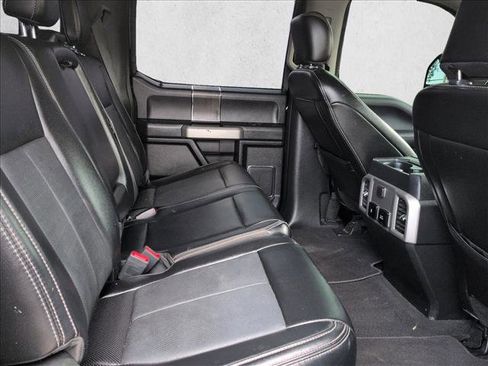 Used 2021 Ford F350 Lariat w/ Chrome Package image 18