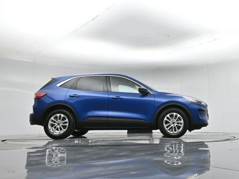 Used 2022 Ford Escape SE w/ Convenience Package FWD image 50