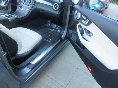 Used 2020 Mercedes-Benz C 300 Cabriolet image 20