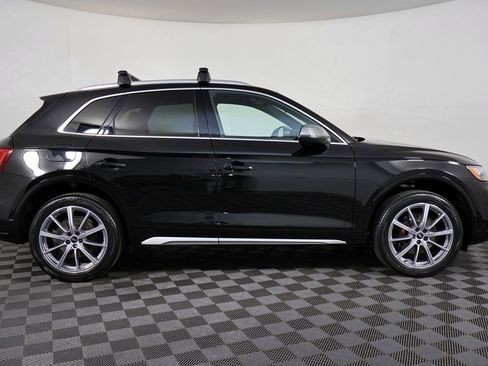 Used 2022 Audi SQ5 Premium Plus w/ Premium Plus Package AWD/4WD image 7