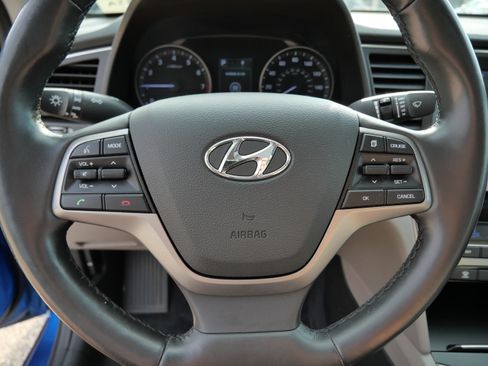 Used 2018 Hyundai Elantra Value Edition FWD image 25