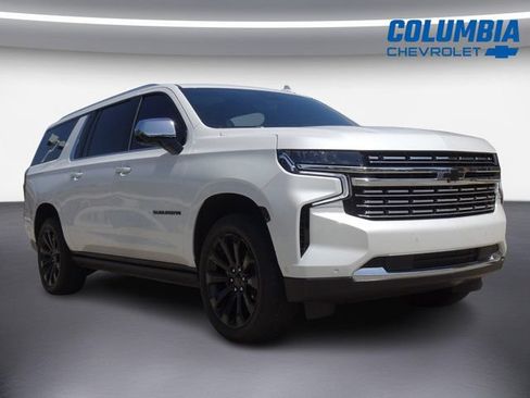 Used 2024 Chevrolet Suburban Premier w/ Advanced Technology Package AWD/4WD image 1