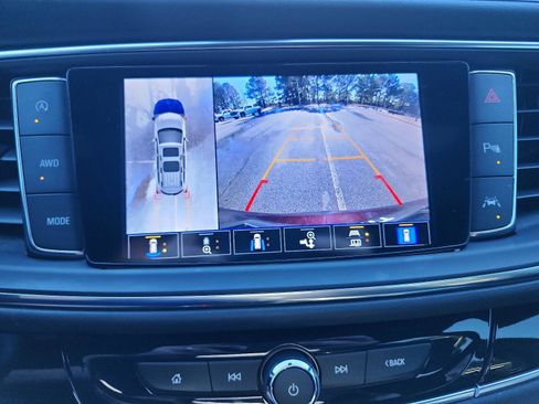 Certified 2024 Buick Enclave Avenir w/ Avenir Technology Package image 18