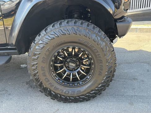 Used 2023 Ford Bronco Raptor AWD/4WD image 13