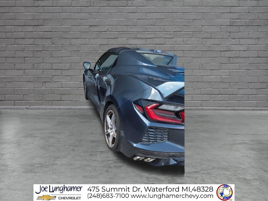 Used 2021 Chevrolet Corvette Stingray Premium Conv w/ Z51 Performance Package RWD image 3