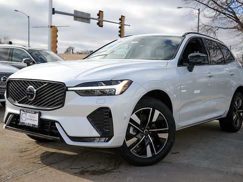 New 2026 Volvo XC60 B5 Plus w/ Climate Package image 2