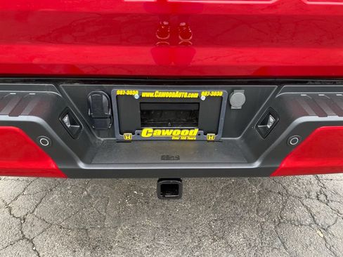 Used 2024 Ford F150 XLT w/ Equipment Group 303A High AWD/4WD image 4