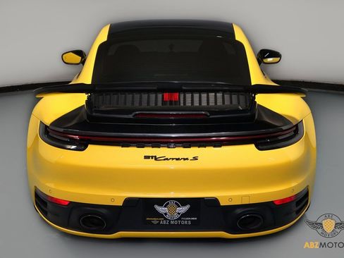 Used 2022 Porsche 911 Carrera S image 8