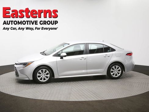 Used 2024 Toyota Corolla LE FWD image 58