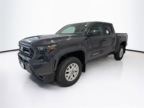New 2025 Toyota Tacoma SR5 image 3
