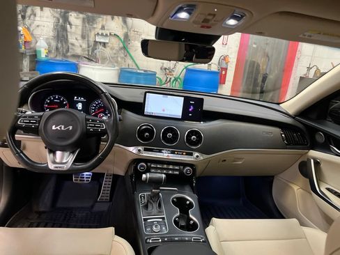 Used 2023 Kia Stinger GT-Line w/ Sun & Sound Package AWD/4WD image 19
