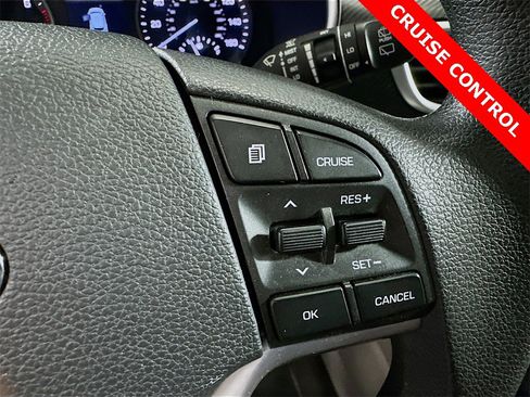 Used 2020 Hyundai Tucson SE image 32
