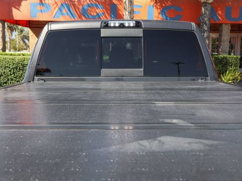 Used 2020 RAM 2500 Laramie w/ Night Edition AWD/4WD image 9
