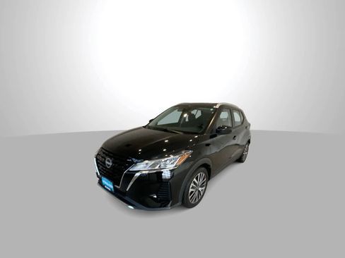 Used 2024 Nissan Kicks SV image 4