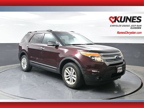 Used 2011 Ford Explorer XLT w/ 202A Rapid Spec Order Code AWD/4WD image 1