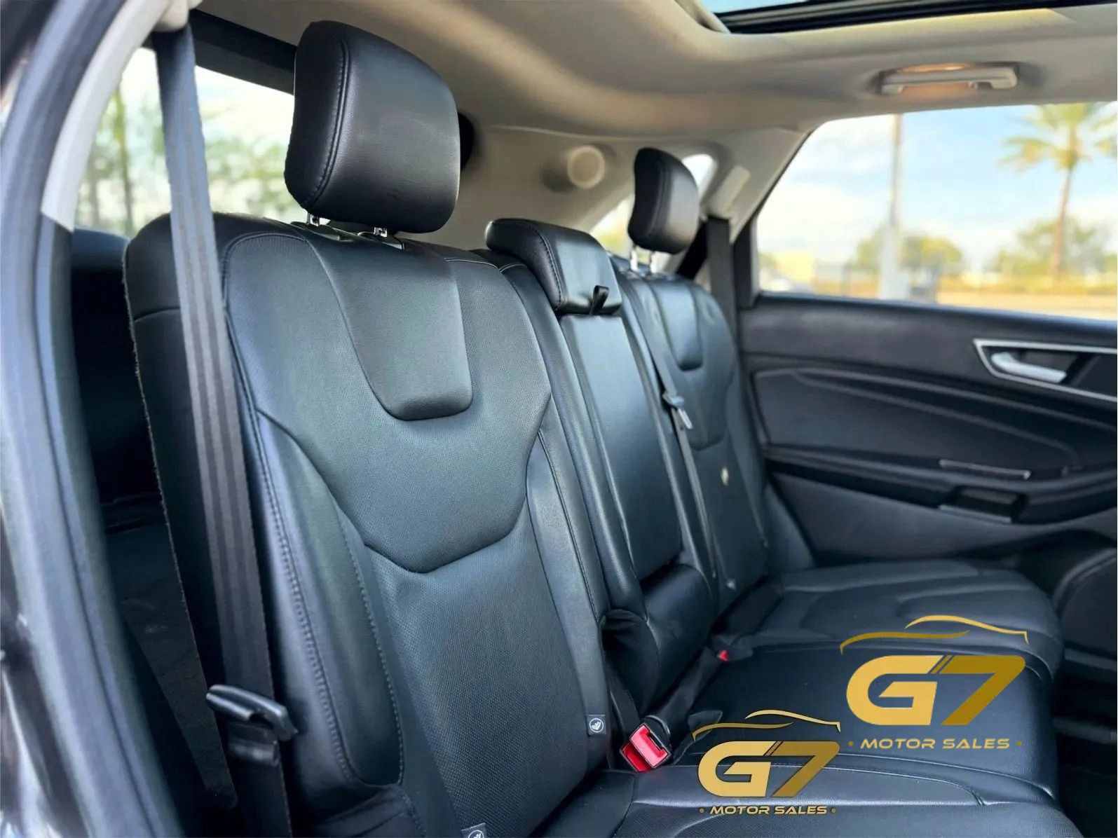 Used 2018 Ford Edge Titanium w/ Equipment Group 301A FWD image 20