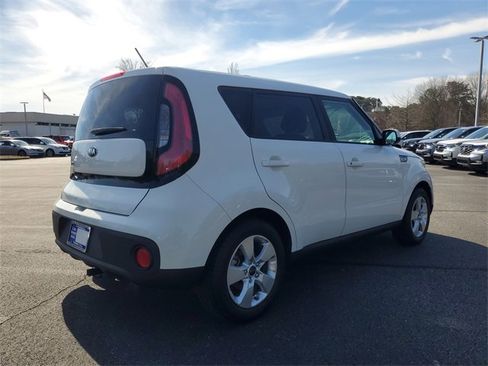 Used 2018 Kia Soul image 4