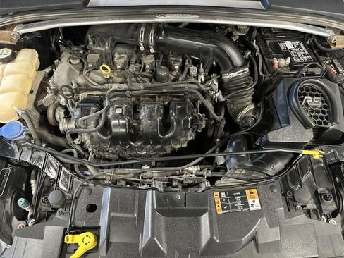 Used 2017 Ford Focus RS image 32