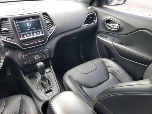 Used 2021 Jeep Cherokee Latitude Lux 80th Anniv w/ Quick Order Package 26U 80TH FWD image 12
