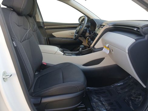Certified 2023 Hyundai Tucson SE image 15