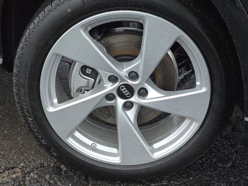 New 2025 Audi Q5 Premium Plus image 16