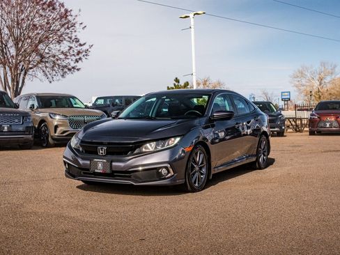 Used 2019 Honda Civic EX image 3