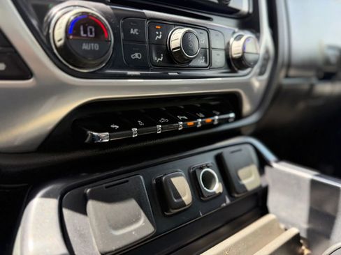 Used 2014 GMC Sierra 1500 SLT AWD/4WD image 42