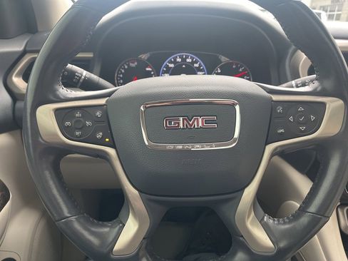 Used 2021 GMC Acadia Denali w/ Denali Ultimate Package image 24