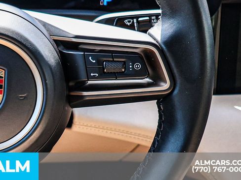 Used 2022 Porsche Taycan 4S image 37