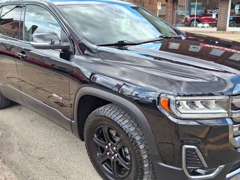 Used 2023 GMC Acadia AT4 AWD/4WD image 1