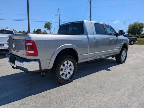 Used 2022 RAM 3500 Limited w/ Towing Technology Group AWD/4WD image 4