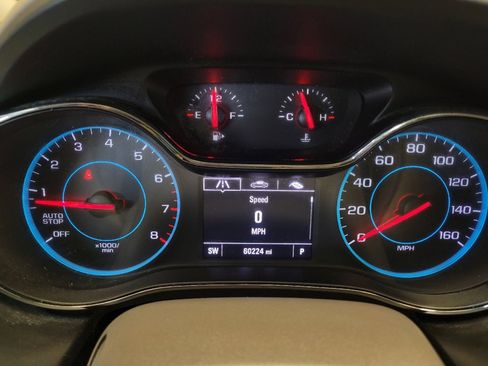 Used 2017 Chevrolet Cruze LS FWD image 23