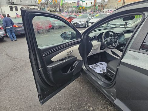 Used 2023 Hyundai Tucson SEL AWD/4WD image 9