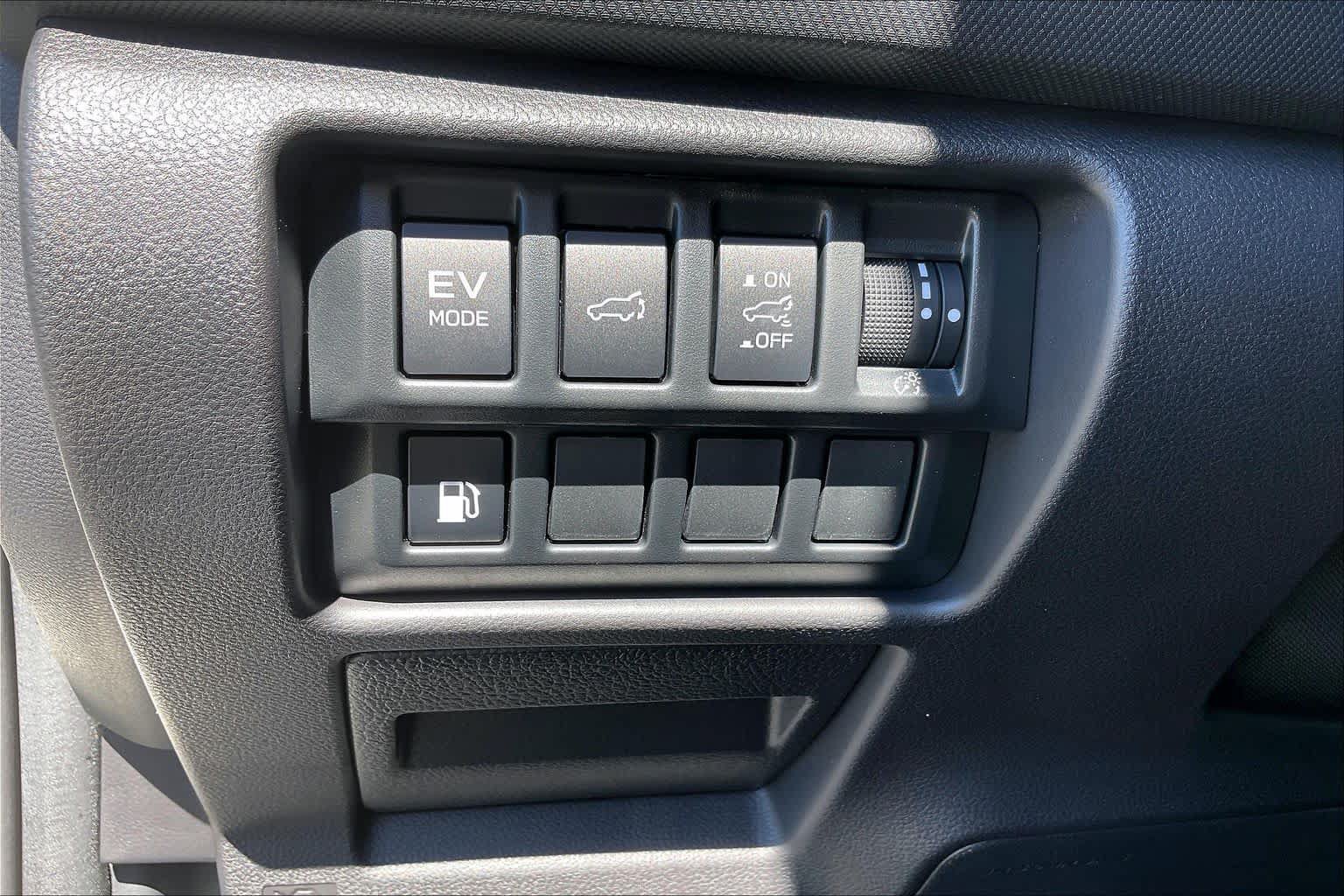 New 2026 Subaru Forester Touring AWD/4WD image 19