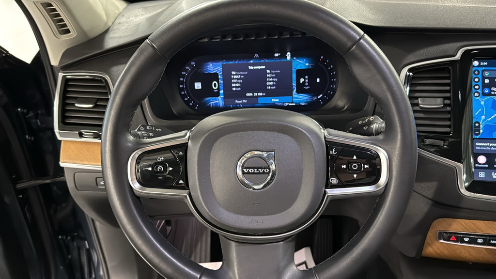 Certified 2024 Volvo XC90 B6 Plus w/ Protection Package Premier AWD/4WD image 11