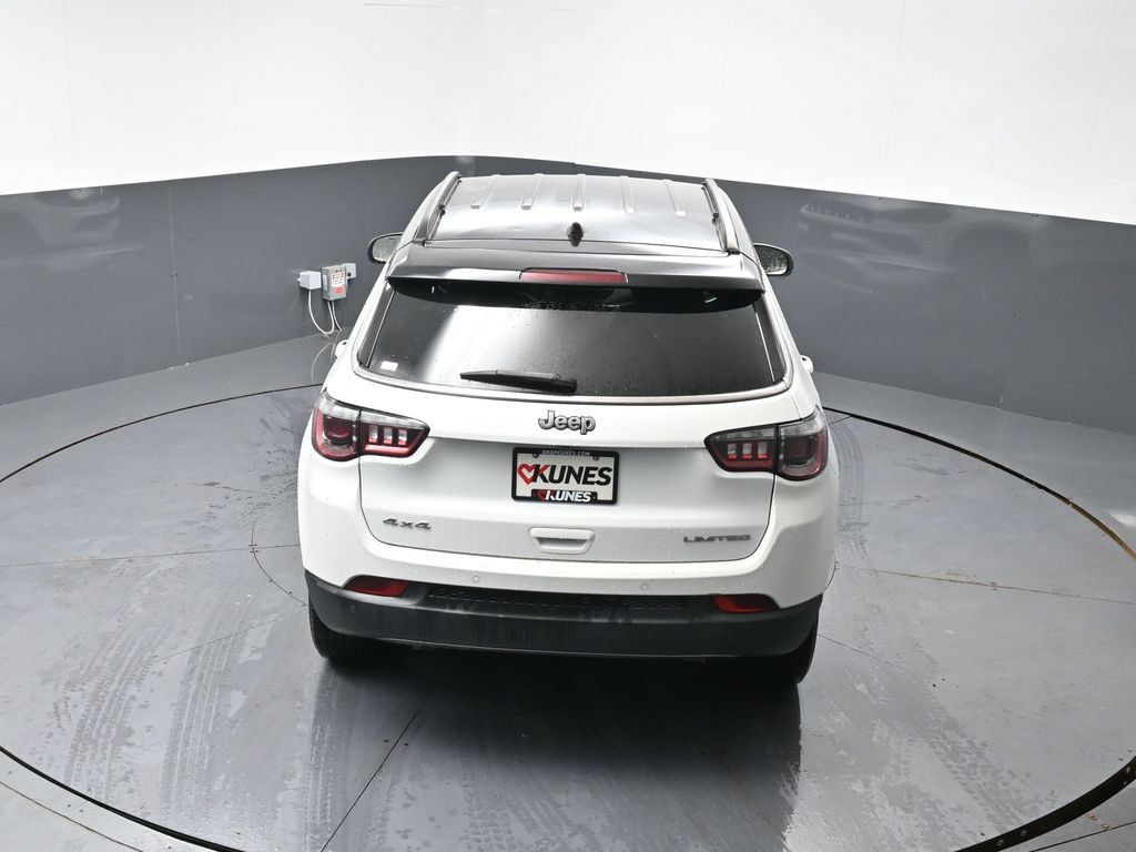 Used 2024 Jeep Compass Limited AWD/4WD image 23