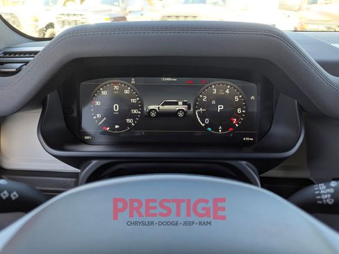 Used 2022 Land Rover Defender 110 S image 12