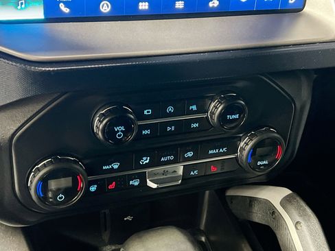 Used 2021 Ford Bronco Outer Banks w/ Sasquatch Package image 27