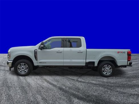 New 2026 Ford F250 Lariat w/ FX4 Off-Road Package image 7