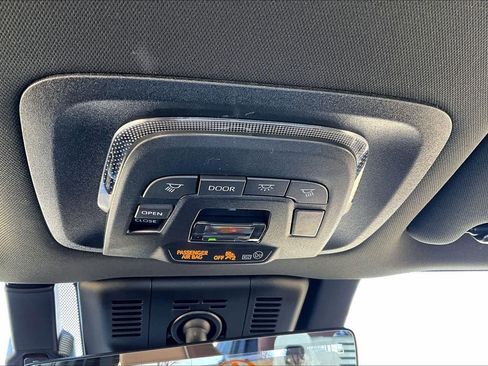 New 2026 Toyota Crown Signia Limited image 16