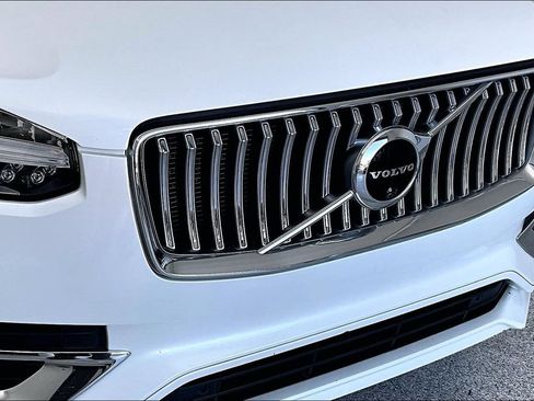 Used 2020 Volvo XC90 T8 Inscription w/ Protection Package Premier AWD/4WD image 37