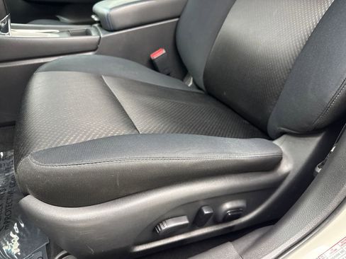 Used 2017 Nissan Altima 2.5 SR FWD image 34