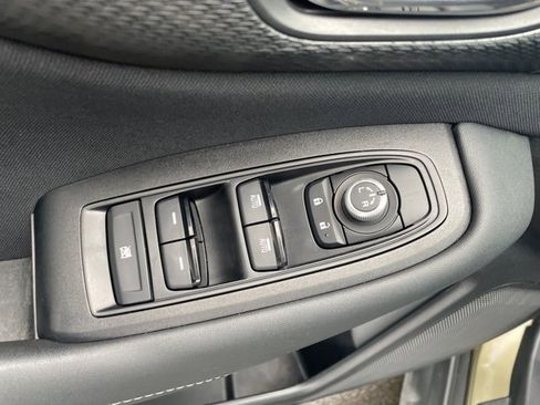 Used 2023 Subaru Outback Premium image 14