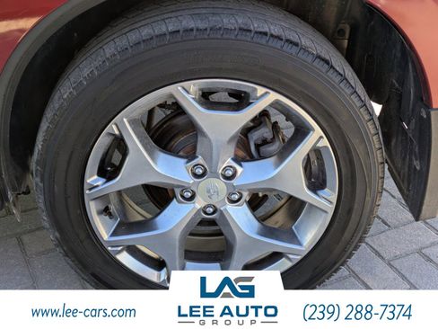 Used 2016 Subaru Forester 2.5i Touring w/ Eyesight & Navigation System image 9